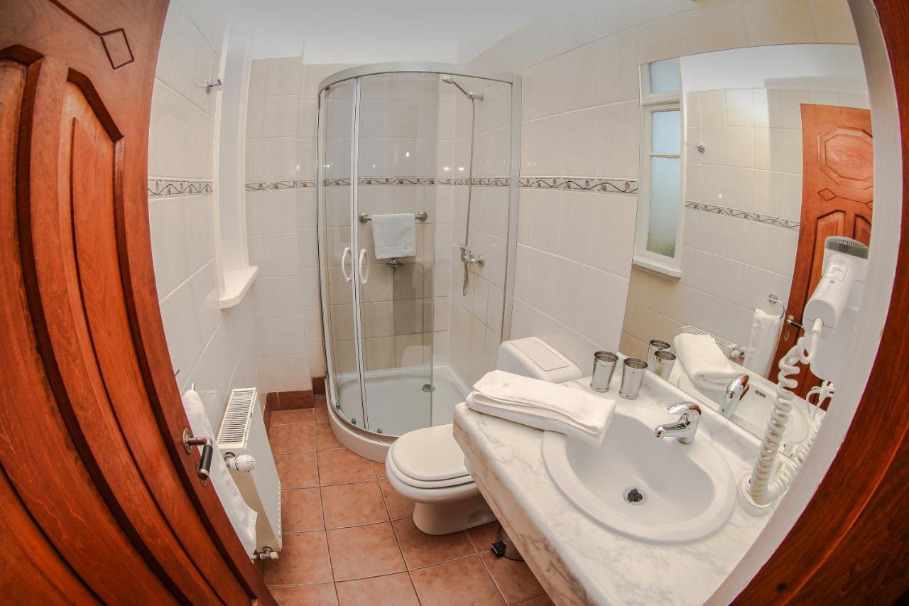 פואנטה ארנס Hotel Lacolet מראה חיצוני תמונה