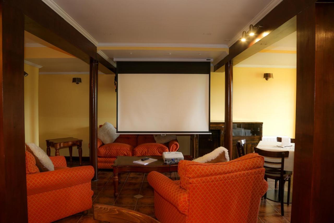 פואנטה ארנס Hotel Lacolet מראה חיצוני תמונה